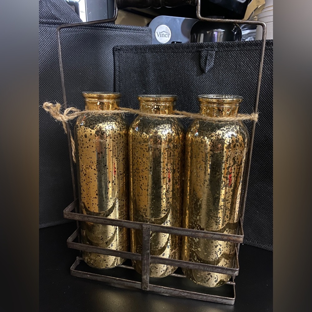 Gold Glass Vases - Picture 4 of 5